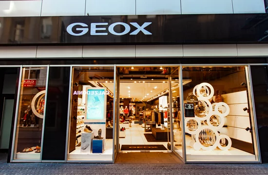 test Langwerpig Doorweekt Detail of Geox store in Cologne, Germany. Geox is an Italian shoe and  clothing brand founded at 1995. Stock Photo | Adobe Stock