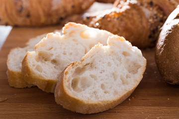 slices of wheaten bread on wooden surface