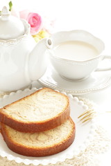 Marble pound cake on dish with copy space