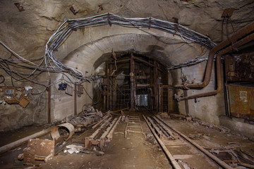 Gold ore mine shaft tunnel underground shaft inset