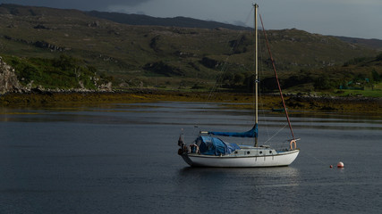 Fototapeta premium boat on the lake