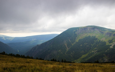 Obraz na płótnie Canvas Karkonosze - Polish mountains. Mountains, trails and vegetation in the summer.