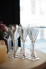 beautiful wedding design, chic restaurant, catering at a restaurant