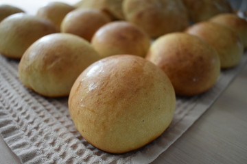 Fototapeta na wymiar freshly baked buns