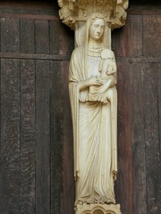 sculptures religieuses des Saints, France