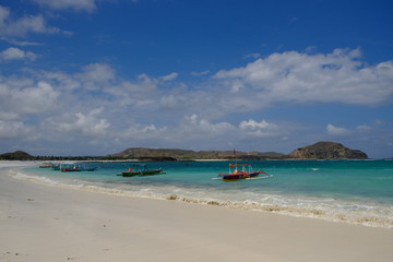 Indonesia Lombok Pantai Tanjung Aan beach scenery wallpaper