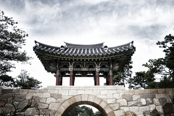 Obraz premium Naksansa Temple in Yangyang-gun, South Korea.