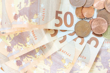 argent, billets euros et pièces