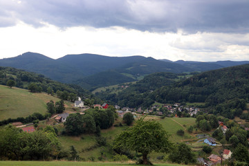 Fototapeta premium Un petit village en Alsace