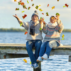 Freude am See im Herbst