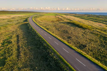 夕暮れ時のオロロンライン・ドローン空撮 / 北海道 道北地方の観光イメージ