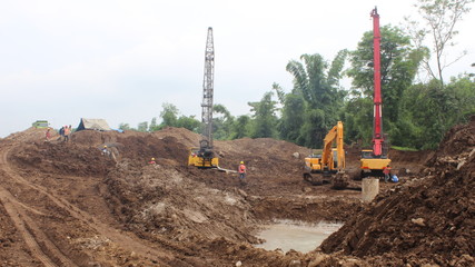 the structure of the bridge girder Crane on the toll road