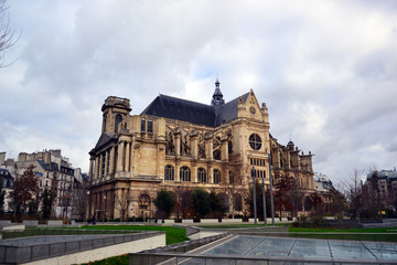 Fototapeta na wymiar Paris, France - January 13th 2019 : Church Saint-Eustache of Paris, built between 1532 and 1633. The main style is Gothic. The last renovation of the edifice was from 2016 to 2018.