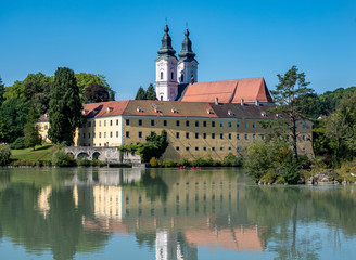 Fototapeta premium Benediktinerkloster Vornbach bei Passau