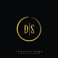 DS initials with a golden circle brush template