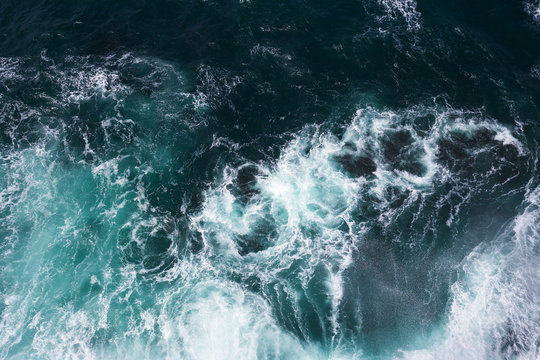 Aerial on ocean waves and foam. © Olga Zarytska