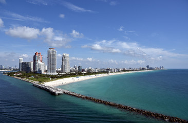 Fototapeta na wymiar Panoramic view on the Miami South Beach, Florida. 