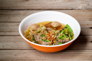 Beef Noodles in Clear Soup