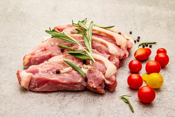 Raw pork belly with rind, peritoneum meat