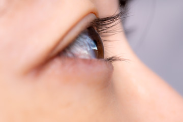 人の眼、眼球、ヘルスケアや眼科医療のイメージ