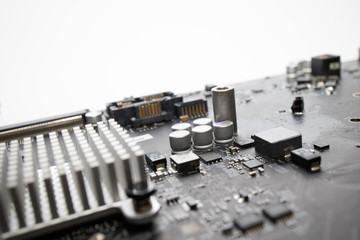Electronic components and computer print circuit board