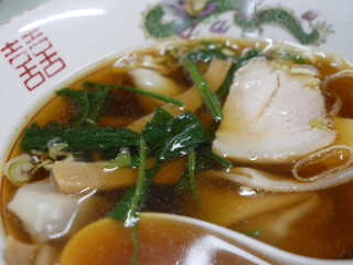 中華料理　ワンタン