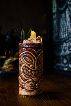 Hawaiian tiki cocktail