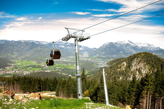 Cable car to the Bavarian Alps near lake K&ouml;nigssee, Germany, Sch&ouml;nau K&ouml;nigssee (Jennerbahn)