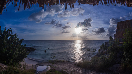 Fototapeta na wymiar Versteckte Bucht Curacao