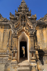 Maha Aung Mye Bonzan Kyaung