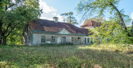 Obraz premium Matsalu manor estonia europe