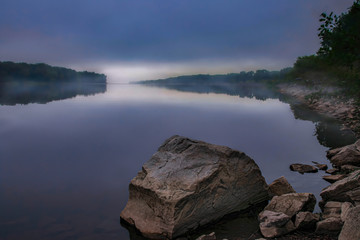 Fototapeta na wymiar Sunrise Ottawa River