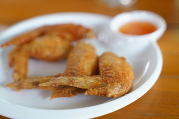 Thai deep fried chicken wings