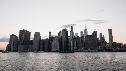 Fototapeta premium View of south manhattan skyline