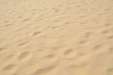 Fototapeta na wymiar ripples in sand