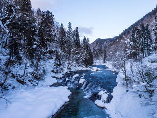 岩瀬川　三階の滝