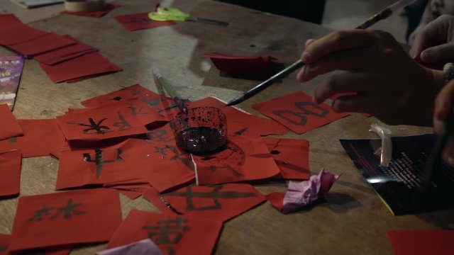 4K Chinese traditional calligraphy in action.