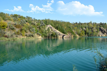 Fototapeta premium landscape on the water with a steep coast