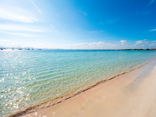 Traumstrand auf Mallorca an einem sonnigen Tag