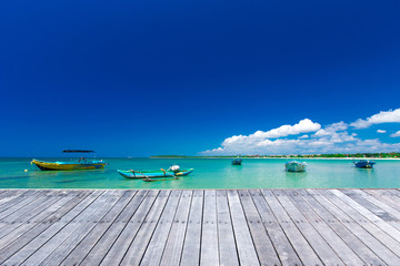 Obraz premium beautiful beach and tropical sea