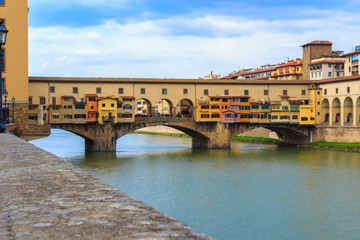 Fototapeta na wymiar Ponte Vecchio, il simbolo della città di Firenze