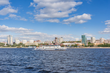 Obraz premium Pleasure boat near Samara, Russia