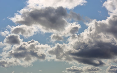 Picturesque textured clouds in the sky at the daytime
