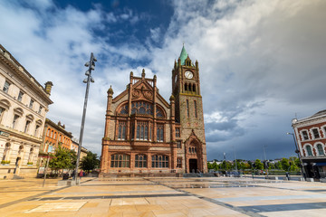 The Guildhall in Londonderry / Derry, Northern Ireland - obrazy, fototapety, plakaty