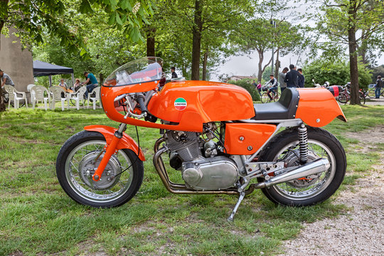 Vintage Sports Bike Laverda 750 SFC