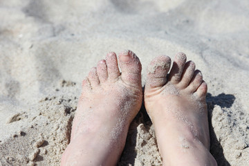  Barefoot on the beach, R&uuml;gen