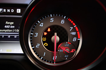 Sports car tachometer