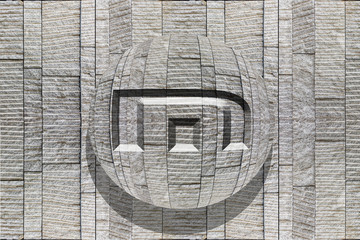 Steinwand Kugel M © Xaver Klaussner