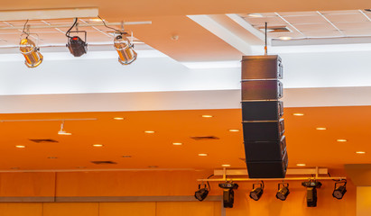 loudspeaker sound system hang ceiling in meeting room