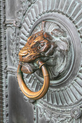 Heurtoir en fomr de lion